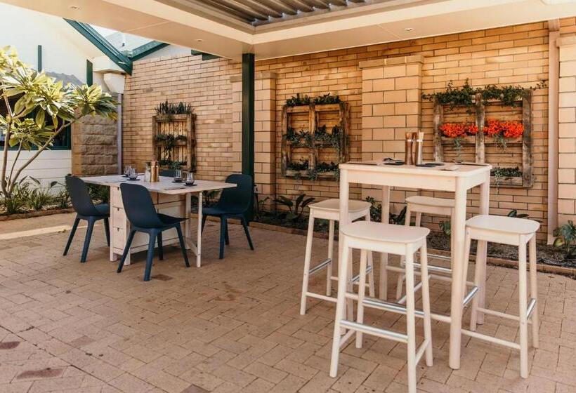 مُتل Oasis Motor Inn Blackall