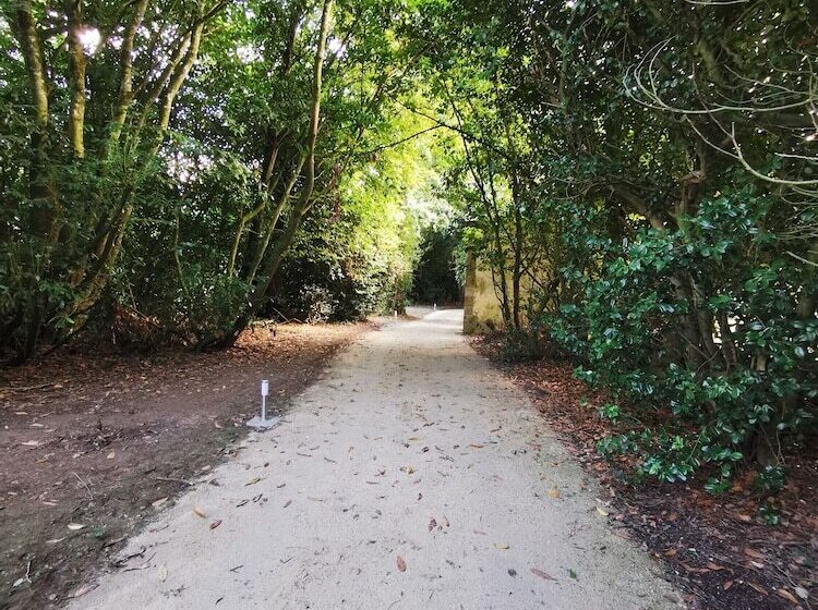 بنسيون Le Domaine Du Château De Launay Guen