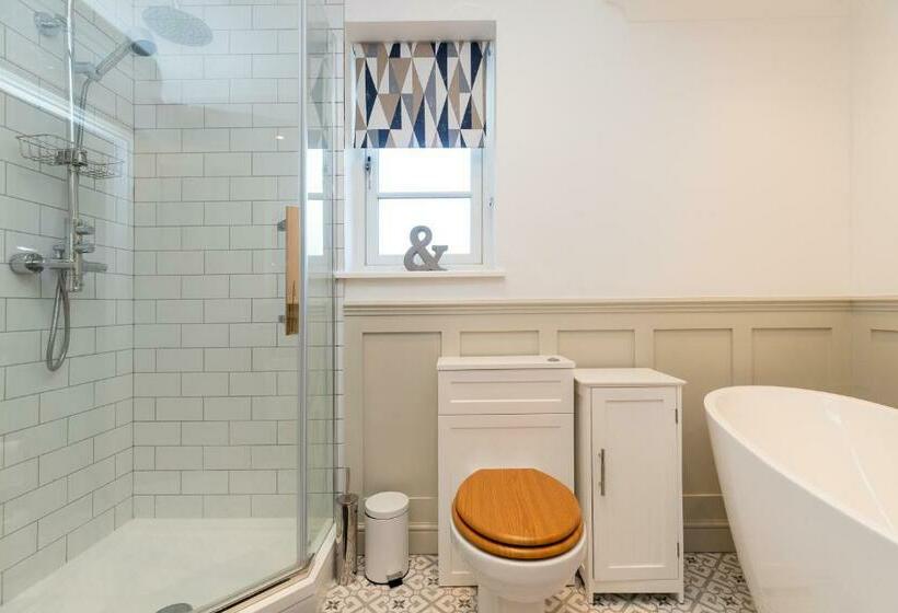 ペンション Step Inn