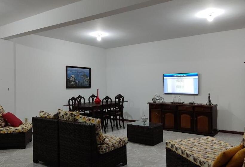 Praia Virgem Hostel