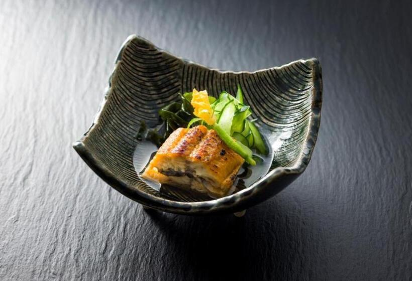 Ryokan 八海 木花館