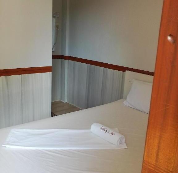 هاستل Sealey S Inn