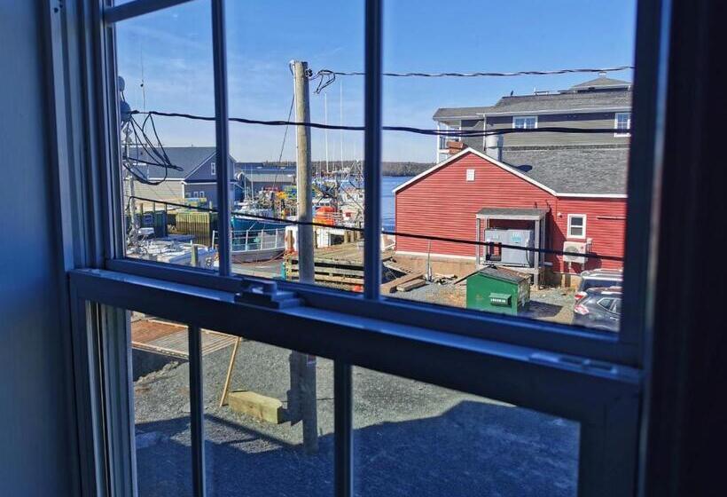 Общежитие The Inn At Fisherman S Cove