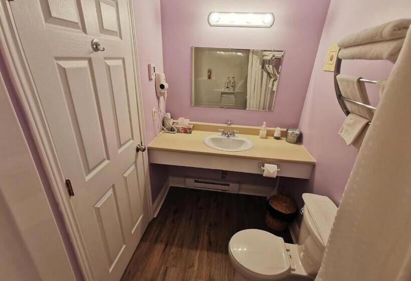 Общежитие The Inn At Fisherman S Cove