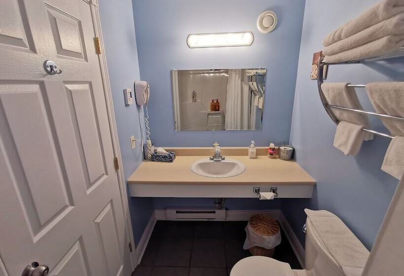 Общежитие The Inn At Fisherman S Cove