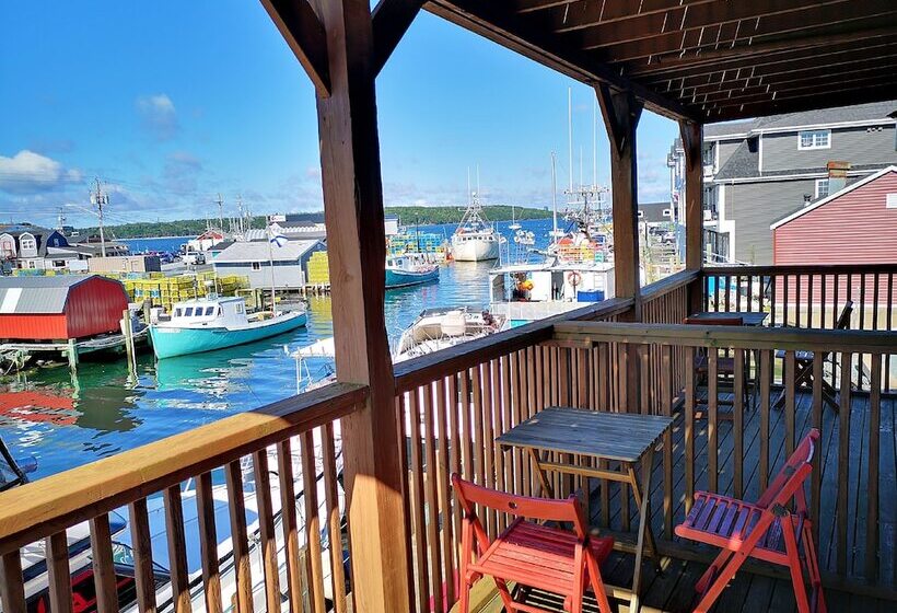 Общежитие The Inn At Fisherman S Cove