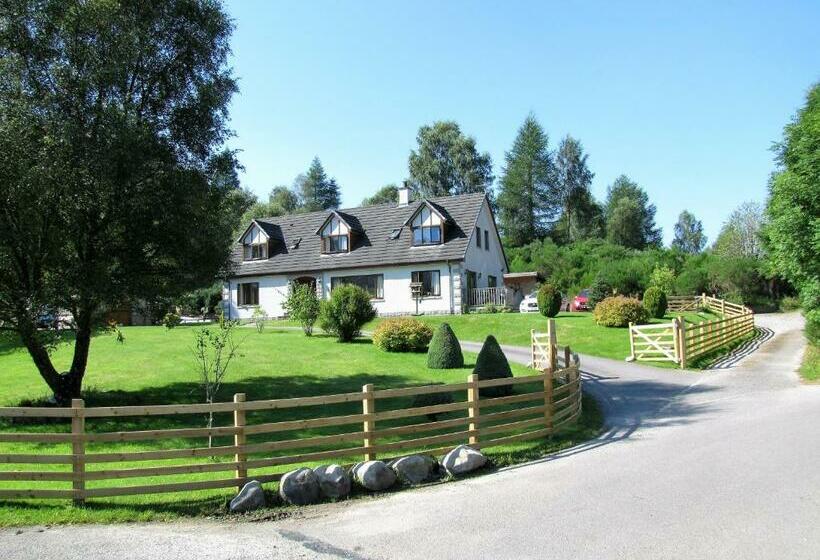 مبيت وإفطار Carn A Chuilinn House