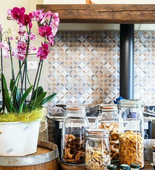 مبيت وإفطار Il Pettirosso