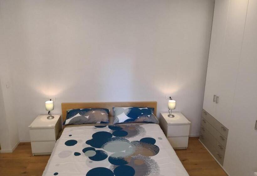 تختخواب و صبحانه Morandi S