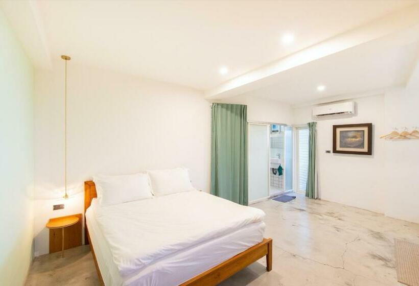 تختخواب و صبحانه Owlstay Jiufen Green Ray   故事所 山中夢遊 九份綠光