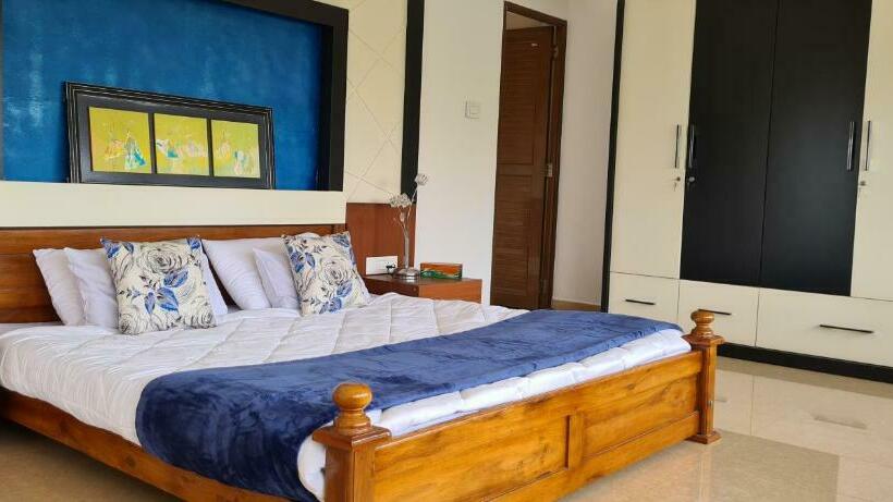 Bed and Breakfast The Periaheights