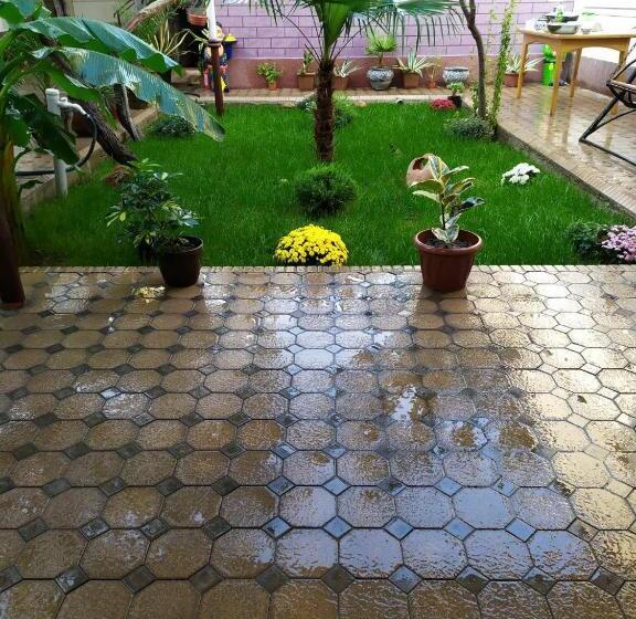 צימר Uvaysiy Family Guest House