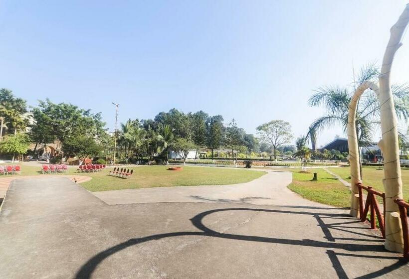 Capital O 7414 Spring Valley Resort