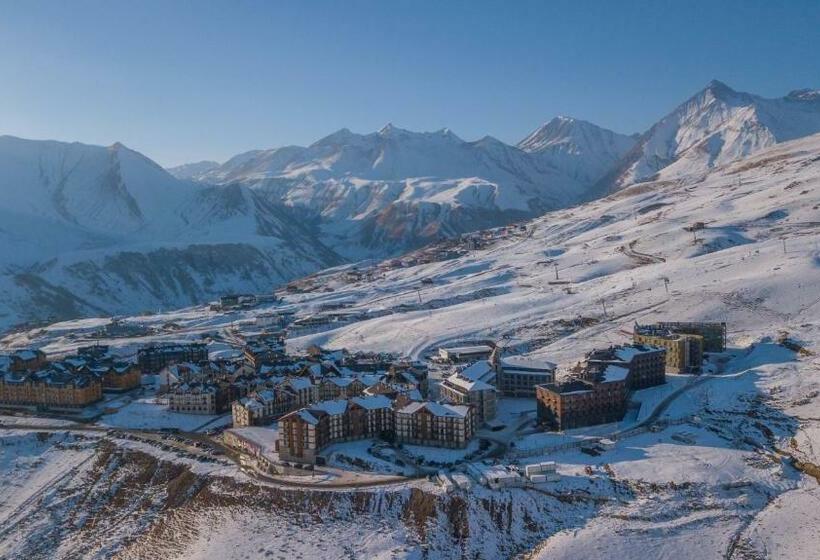 Hostel Gudauri Adventure