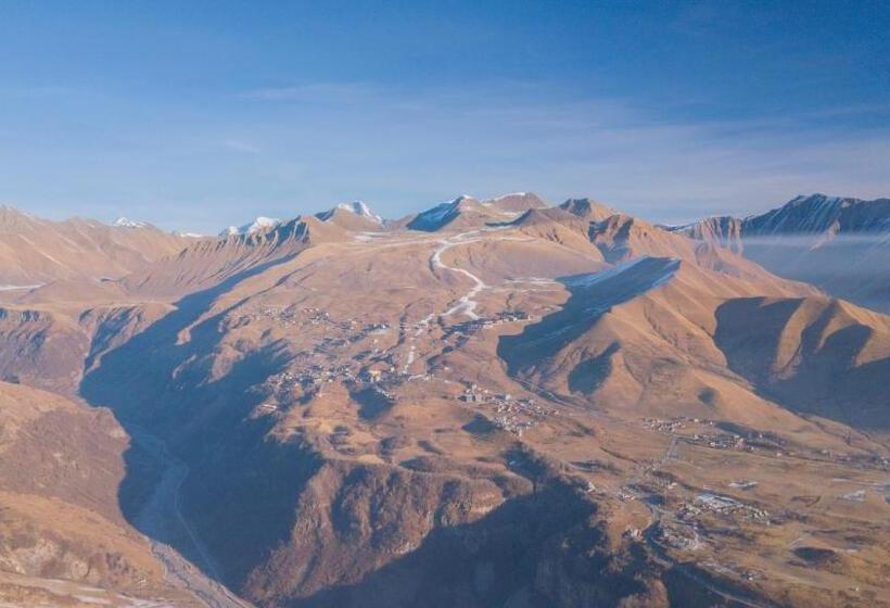 Hostel Gudauri Adventure