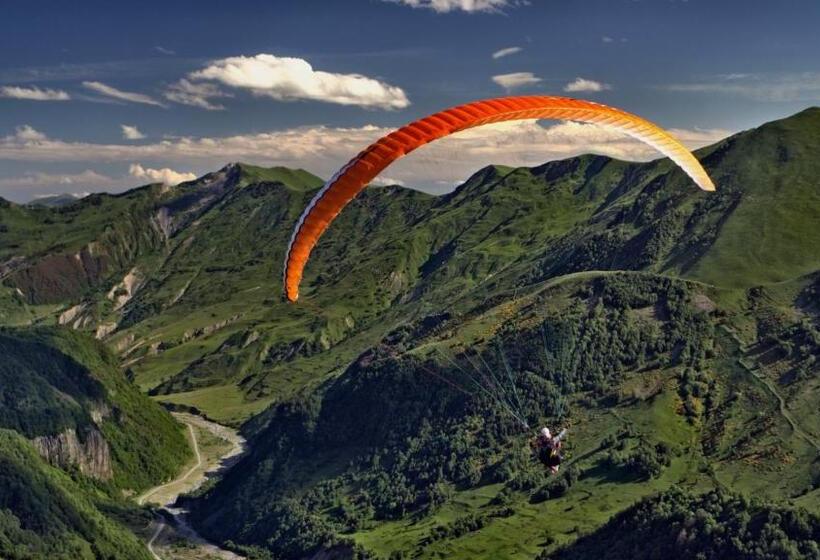Hostel Gudauri Adventure