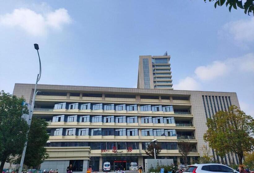 Otel 7days Inn Xuancheng High Speed Station