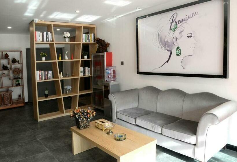 בית מלון כפרי 7days Premium Ulanqab Victoria Plaza Branch