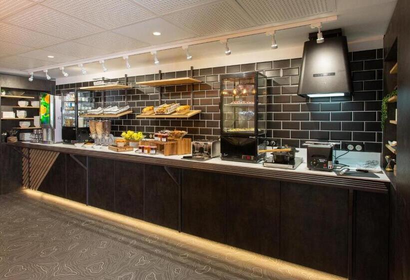 ホテル Ace Hôtel Lyon Vénissieux Parc Des Expositions