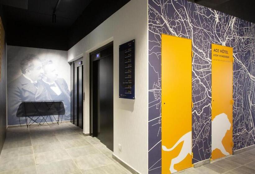 ホテル Ace Hôtel Lyon Vénissieux Parc Des Expositions