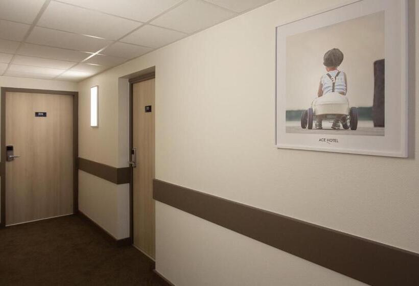 ホテル Ace Hôtel Lyon Vénissieux Parc Des Expositions