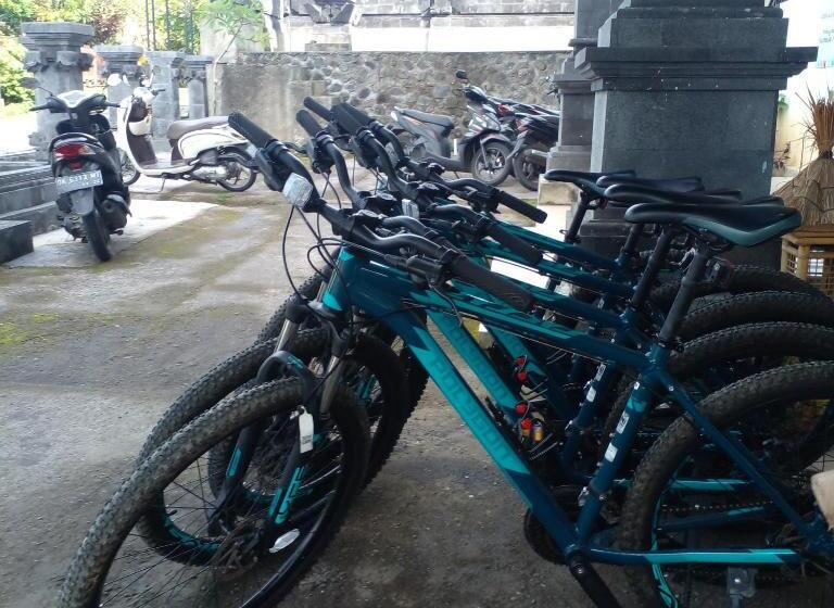 فندق Bali Livin,tayehomestay