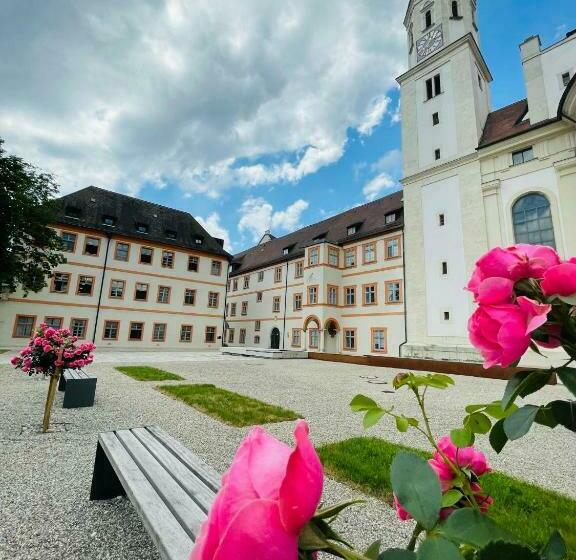 ホテル Bischöfliches Seminar St. Willibald