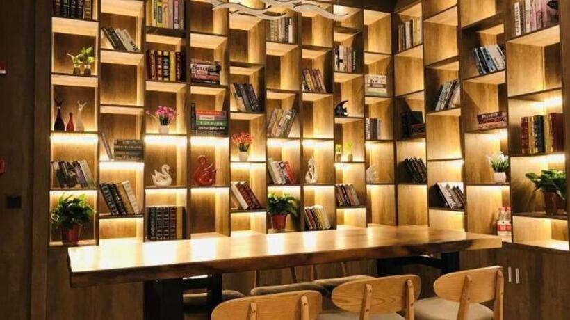 Отель Gya Changzhou Wujin District Hutang New Era Furniture Plaza