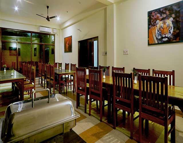 فندق Holiday Highlights