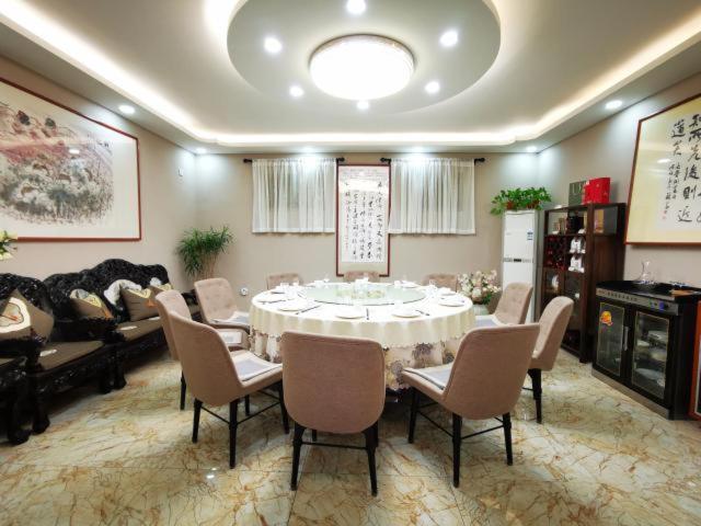 هتل Jinjiang Inn Select Jining Qufu Scenic Spot North Gulou Street