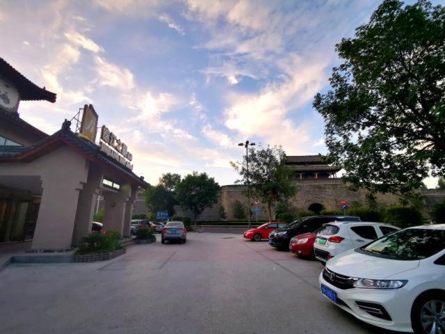 هتل Jinjiang Inn Select Jining Qufu Scenic Spot North Gulou Street