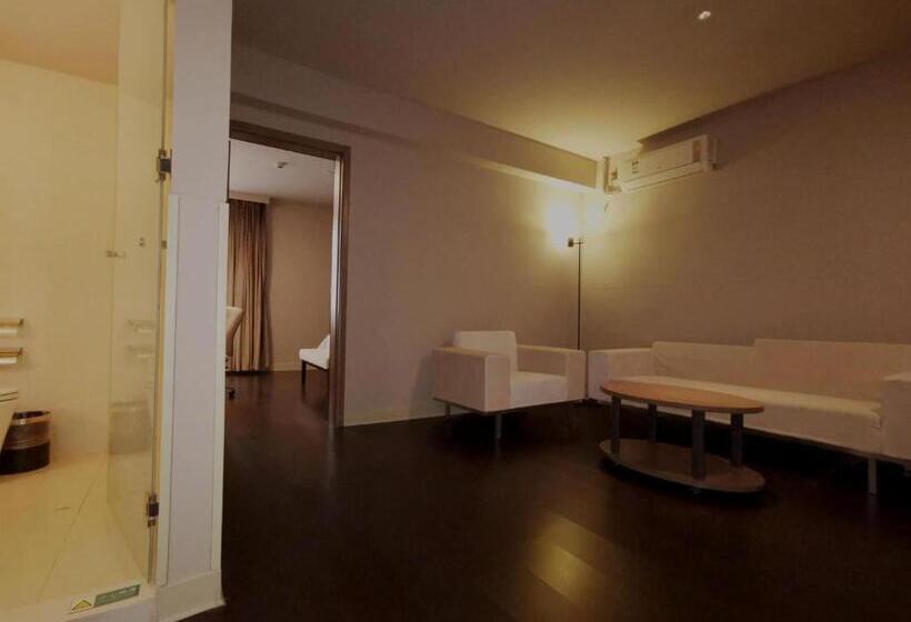 هتل Jinjiang Inn Select Jining Qufu Scenic Spot North Gulou Street