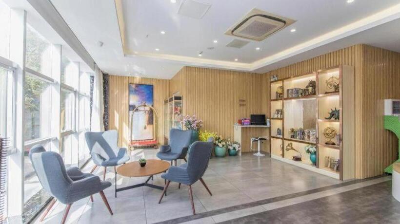 ホテル Jinjiang Inn Select Yangzhou Slender West Lake Dongguan Street