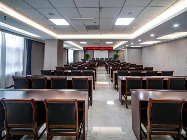Otel Jinjiang Inn Select Zibo Boshan Passenger Station Branch
