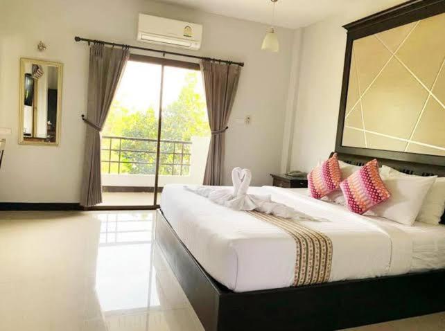 Отель Rittiboon Vintage Phare