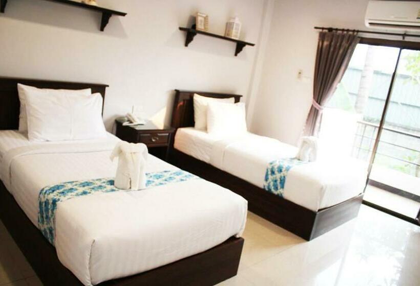 Отель Rittiboon Vintage Phare