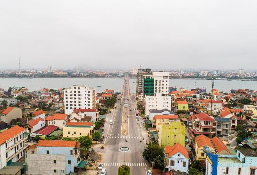 Rose Hotel Quảng Bình