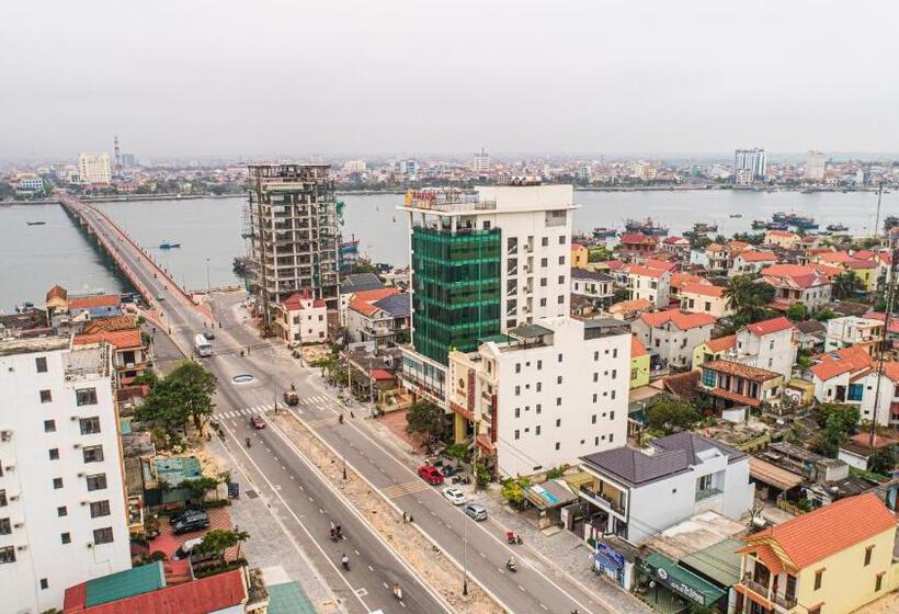 Rose Hotel Quảng Bình