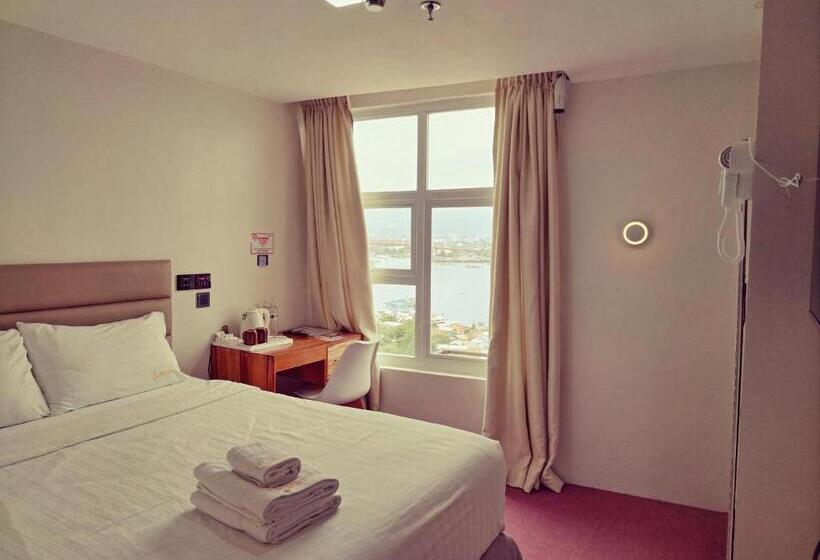 هتل Sempre Premier Inn   Mactan Airport