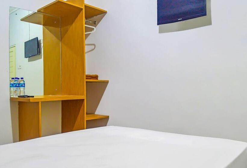 فندق Spot On 91660 Red Rose Guest House