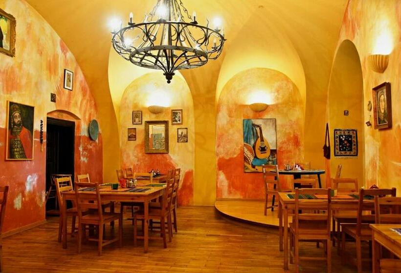 בית מלון כפרי Zámek Poruba