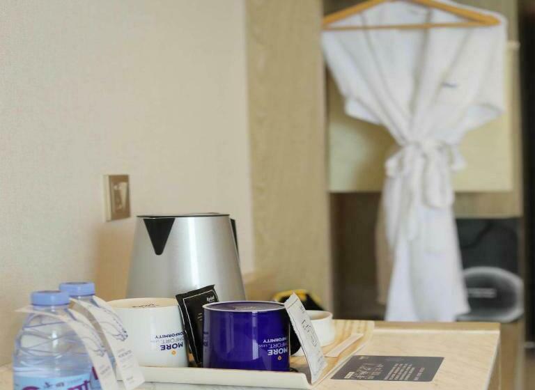 Kyriad Hotel Shenzhen Pingdi Low Carbon City