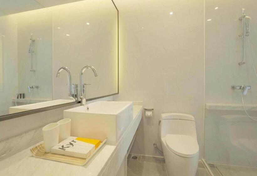 Kyriad Hotel Shenzhen Pingdi Low Carbon City