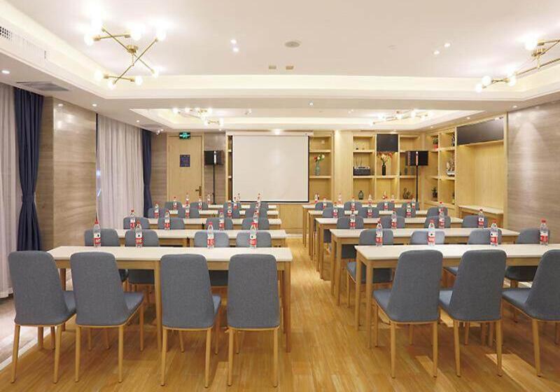 Kyriad Marvelous Hotel Haerbin West High Speed Railway Station Wanda