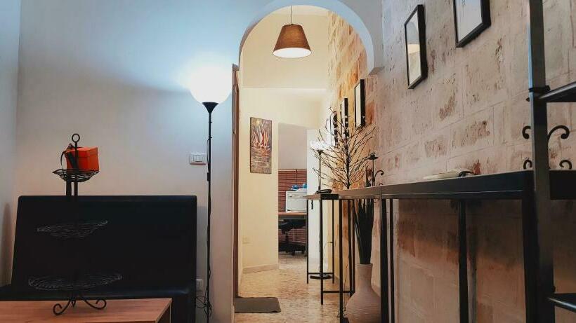 بنسيون Casa Vacanza In Pieno Centro Storico Vicino Ostuni E La Riserva Di Torre Quaceto