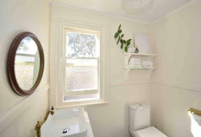 膳宿费 Farm Cottage Close To Dubbo