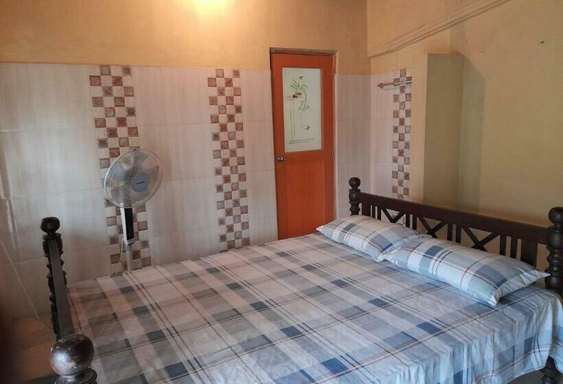 ペンション Isuru Villa