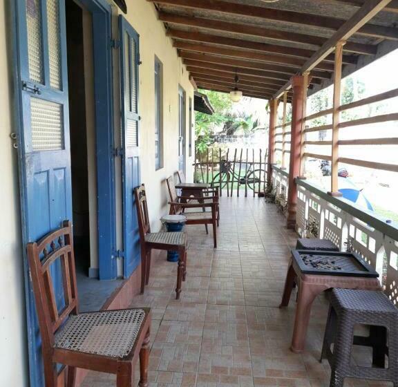 ペンション Isuru Villa