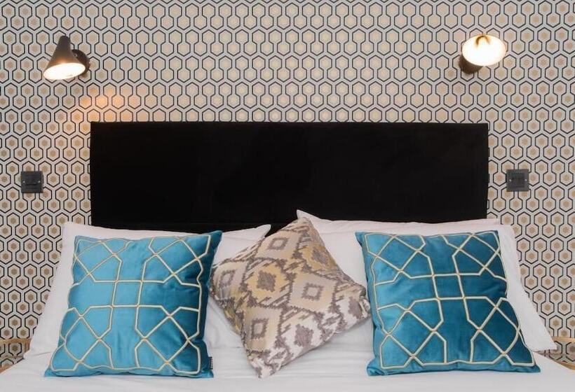 膳宿费 Locksbrook Lodge