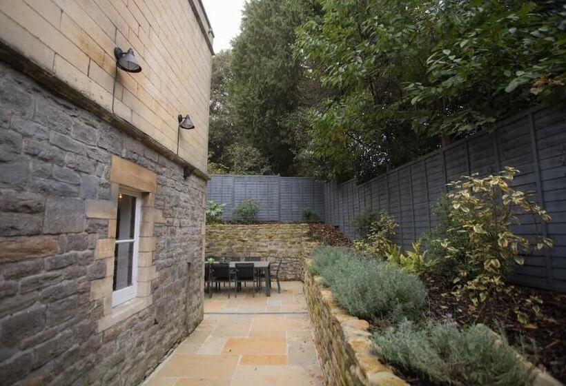 膳宿费 Locksbrook Lodge